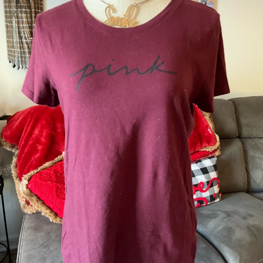 PINK Victoria's Secret Maroon Tee with Script